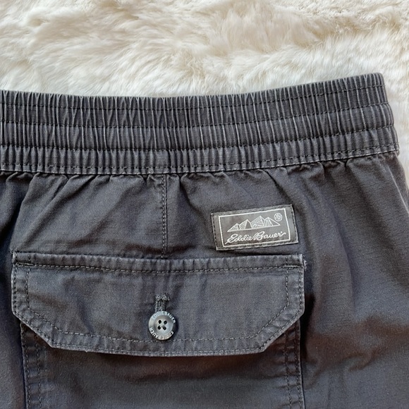 Eddie Bauer, Men’s dark grey cotton shorts, XL - Picture 4 of 5